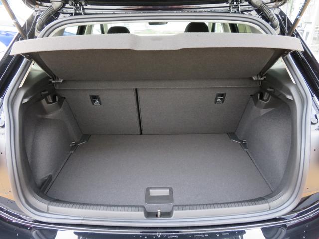 ポロ TSIアクティブ 当社社有車 禁煙車 DiscoverPro TechP(TravelAssist FRコーナーセンサー キーフリー) App-Connect(AppleCarPlay) レーンキープアシストシステム(46枚目)