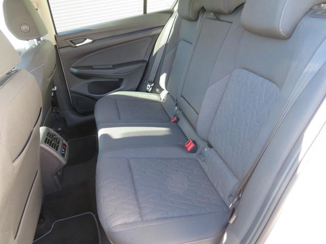 ゴルフ eTSIアクティブ GOLF8.5 当社ワンオーナー試乗車 App-Connect(AppleCarPlay) TechP(ダイナミックコーナリングライト IQLIGHT) レーンチェンジアシスト Rトラフィックアラート(8枚目)
