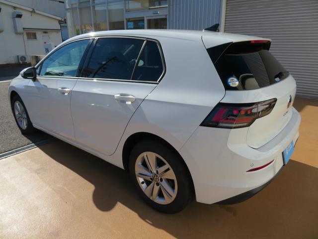 ゴルフ eTSIアクティブ GOLF8.5 当社ワンオーナー試乗車 App-Connect(AppleCarPlay) TechP(ダイナミックコーナリングライト IQLIGHT) レーンチェンジアシスト Rトラフィックアラート(11枚目)