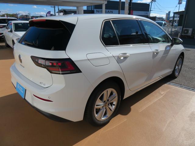 ゴルフ eTSIアクティブ GOLF8.5 当社ワンオーナー試乗車 App-Connect(AppleCarPlay) TechP(ダイナミックコーナリングライト IQLIGHT) レーンチェンジアシスト Rトラフィックアラート(18枚目)