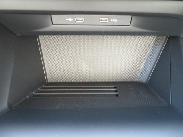 ゴルフ eTSIアクティブ GOLF8.5 当社ワンオーナー試乗車 App-Connect(AppleCarPlay) TechP(ダイナミックコーナリングライト IQLIGHT) レーンチェンジアシスト Rトラフィックアラート(41枚目)