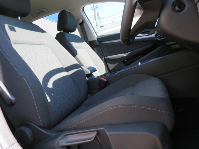 ゴルフ eTSIアクティブ GOLF8.5 当社ワンオーナー試乗車 App-Connect(AppleCarPlay) TechP(ダイナミックコーナリングライト IQLIGHT) レーンチェンジアシスト Rトラフィックアラート(46枚目)