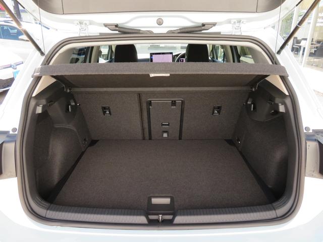 ゴルフ ＴＤＩアクティブアドバンス　ＧＯＬＦ８．５　当社ワンオーナー社有車　禁煙車　Ａｐｐ－Ｃｏｎｎｅｃｔ　ダイナミックライトアシスト　ＩＱＬＩＧＨＴ　ダイナミックターンインジケーター　レーンチェンジアシスト　リヤトラフィックアラート（27枚目）