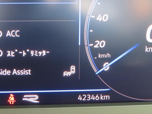 T-ロック TDI Rライン ワンオーナー ナパレザーシート DCC R19AW App-Connect DiscoverPro IQLIGHT PテールゲートEasyOpen Fシートヒーター ダイナミックライトアシスト(33枚目)