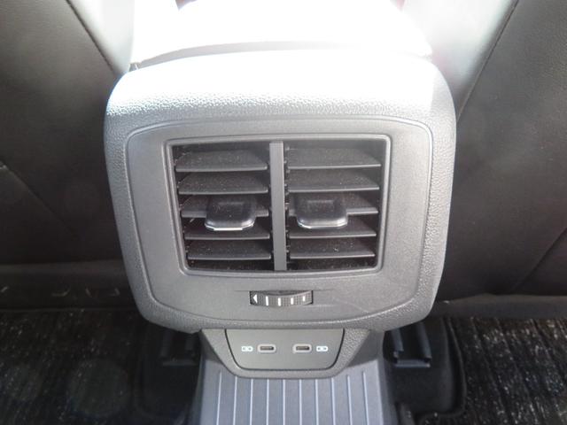 T-ロック TDI Rライン ワンオーナー ナパレザーシート DCC R19AW App-Connect DiscoverPro IQLIGHT PテールゲートEasyOpen Fシートヒーター ダイナミックライトアシスト(47枚目)