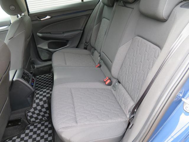 ゴルフ ＴＤＩアクティブアドバンス　ＧＯＬＦ８．５　当社ワンオーナー社有車　禁煙車　Ａｐｐ－Ｃｏｎｎｅｃｔ（ＡｐｐｌｅＣａｒＰｌａｙ　ＡｎｄｒｏｉｄＡｕｔｏ）　ＩＱＬＩＧＨＴ　ダイナミックターンインジケーター　レーンチェンジアシスト（8枚目）
