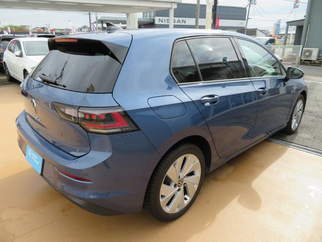 ゴルフ ＴＤＩアクティブアドバンス　ＧＯＬＦ８．５　当社ワンオーナー社有車　禁煙車　Ａｐｐ－Ｃｏｎｎｅｃｔ（ＡｐｐｌｅＣａｒＰｌａｙ　ＡｎｄｒｏｉｄＡｕｔｏ）　ＩＱＬＩＧＨＴ　ダイナミックターンインジケーター　レーンチェンジアシスト（15枚目）