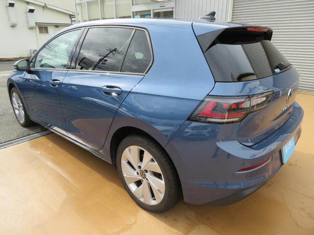 ゴルフ ＴＤＩアクティブアドバンス　ＧＯＬＦ８．５　当社ワンオーナー社有車　禁煙車　Ａｐｐ－Ｃｏｎｎｅｃｔ（ＡｐｐｌｅＣａｒＰｌａｙ　ＡｎｄｒｏｉｄＡｕｔｏ）　ＩＱＬＩＧＨＴ　ダイナミックターンインジケーター　レーンチェンジアシスト（16枚目）