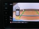 FRセンサーにより障害物などを検知してディスプレイで距離や位置を表示して駐車時の安全な操作をサポートするオプティカルパーキングシステムを装備しています☆