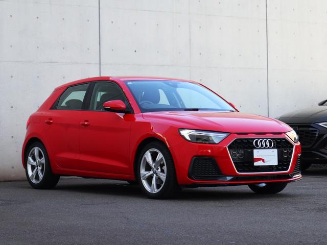 Ａ１スポーツバック ３５ＴＦＳＩ　アドバンスド　ナビゲーションパッケージ　コンビニエンスパッケージ　アシスタンスパッケージ　ＴＶチューナー　スマートフォンインターフェース　センターアームレスト　ワイヤレスチャージング（19枚目）