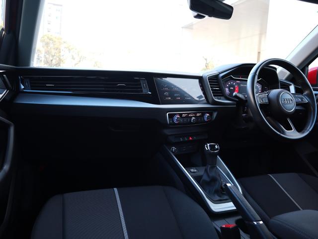 Ａ１スポーツバック ３５ＴＦＳＩ　アドバンスド　ナビゲーションパッケージ　コンビニエンスパッケージ　アシスタンスパッケージ　ＴＶチューナー　スマートフォンインターフェース　センターアームレスト　ワイヤレスチャージング（33枚目）