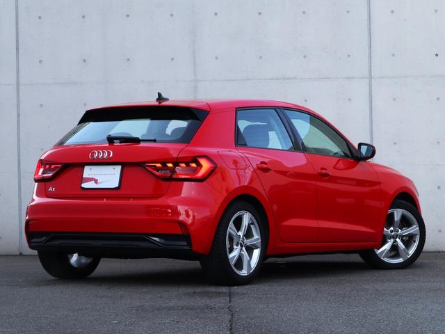 Ａ１スポーツバック ３５ＴＦＳＩ　アドバンスド　ナビゲーションパッケージ　コンビニエンスパッケージ　アシスタンスパッケージ　ＴＶチューナー　スマートフォンインターフェース　センターアームレスト　ワイヤレスチャージング（34枚目）