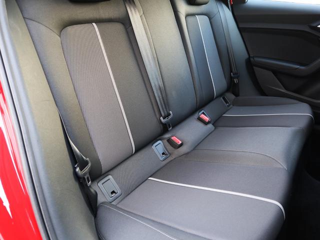 Ａ１スポーツバック ３５ＴＦＳＩ　アドバンスド　ナビゲーションパッケージ　コンビニエンスパッケージ　アシスタンスパッケージ　ＴＶチューナー　スマートフォンインターフェース　センターアームレスト　ワイヤレスチャージング（49枚目）