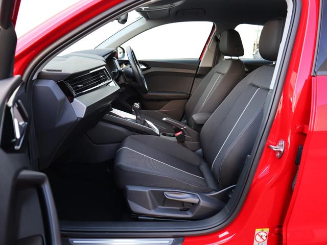 Ａ１スポーツバック ３５ＴＦＳＩ　アドバンスド　ナビゲーションパッケージ　コンビニエンスパッケージ　アシスタンスパッケージ　ＴＶチューナー　スマートフォンインターフェース　センターアームレスト　ワイヤレスチャージング（57枚目）