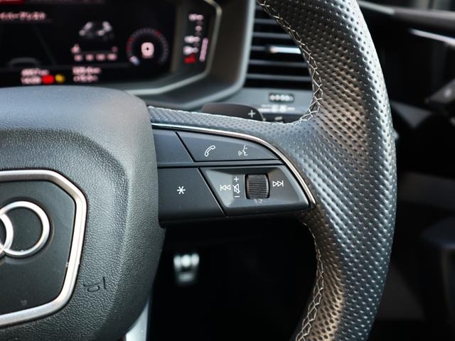 Ａ１スポーツバック ２５ＴＦＳＩ　Ｓライン　ナビゲーションパッケージ　コンビニエンスアシスタンスパッケージ　Ｓラインインテリアプラスパッケージ　コントラストルーフ　アダプティブクルーズコントロール　レーンアシスト（22枚目）