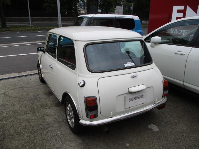 ＭＩＮＩ クーパー　正規輸入車・新車保証書・整備手帳・記録簿・取説・ＡＴオーバーホール済み・赤革シート・ＥＴＣ・フェンダーレス・Ｆフォグランプ（16枚目）