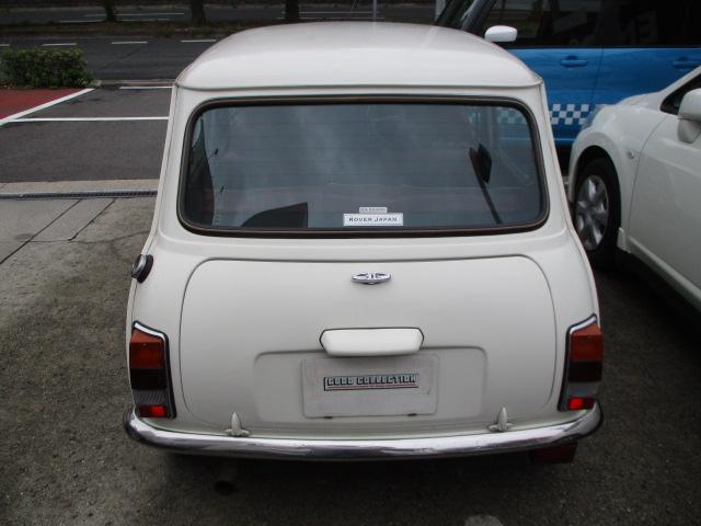 ＭＩＮＩ クーパー　正規輸入車・新車保証書・整備手帳・記録簿・取説・ＡＴオーバーホール済み・赤革シート・ＥＴＣ・フェンダーレス・Ｆフォグランプ（17枚目）