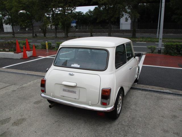 ＭＩＮＩ クーパー　正規輸入車・新車保証書・整備手帳・記録簿・取説・ＡＴオーバーホール済み・赤革シート・ＥＴＣ・フェンダーレス・Ｆフォグランプ・アルミラジエーター（29枚目）