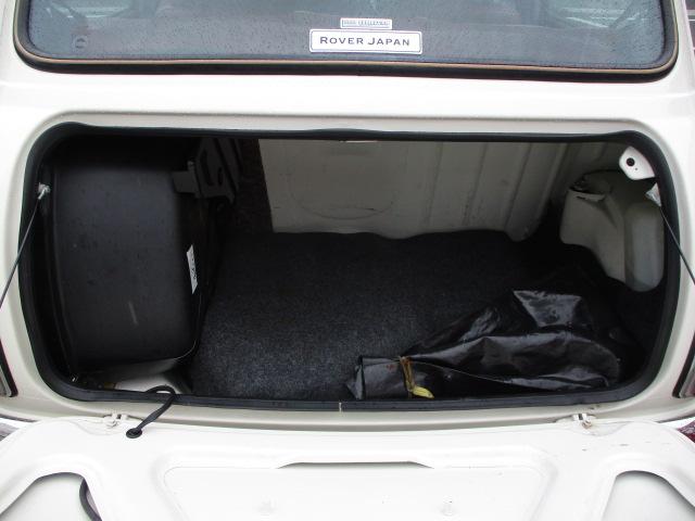 ＭＩＮＩ クーパー　正規輸入車・新車保証書・整備手帳・記録簿・取説・ＡＴオーバーホール済み・赤革シート・ＥＴＣ・フェンダーレス・Ｆフォグランプ・アルミラジエーター（30枚目）