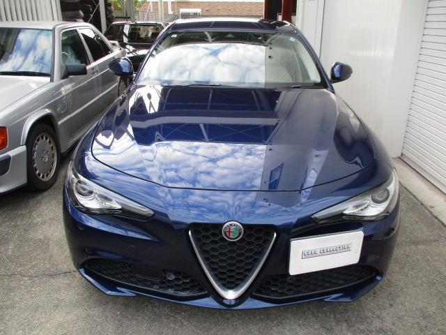 ジュリア スーパー 新車保証書・整備手帳・記録簿・取説・Sキー・革シート(ヒーター付)・Rカメラ・ETC・パドルシフト(3枚目)