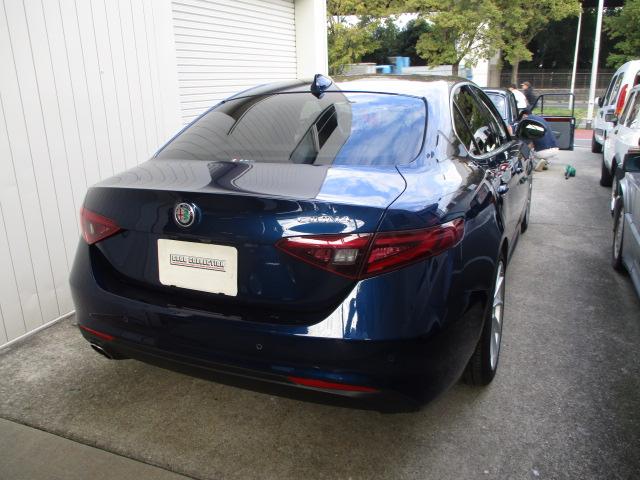 ジュリア スーパー 新車保証書・整備手帳・記録簿・取説・Sキー・革シート(ヒーター付)・Rカメラ・ETC・パドルシフト(20枚目)