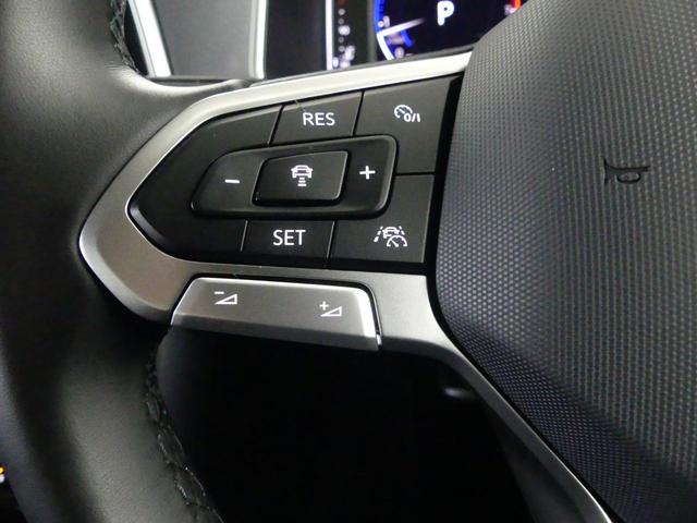Ｔ－ロック ＴＳＩ　スタイル　Ｖｏｌｋｓｗａｇｅｎ認定中古車　純正ナビゲーションシステム　ＥＴＣ２．０　１，５００ｃｃ　ＴＳＩエンジン　７速ＤＳＧ　２ゾーンオートエアコン（12枚目）