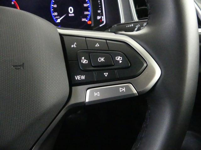 Ｔ－ロック ＴＳＩ　スタイル　Ｖｏｌｋｓｗａｇｅｎ認定中古車　純正ナビゲーションシステム　ＥＴＣ２．０　１，５００ｃｃ　ＴＳＩエンジン　７速ＤＳＧ　２ゾーンオートエアコン（13枚目）