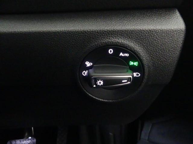 Ｔ－ロック ＴＳＩ　スタイル　Ｖｏｌｋｓｗａｇｅｎ認定中古車　純正ナビゲーションシステム　ＥＴＣ２．０　１，５００ｃｃ　ＴＳＩエンジン　７速ＤＳＧ　２ゾーンオートエアコン（15枚目）