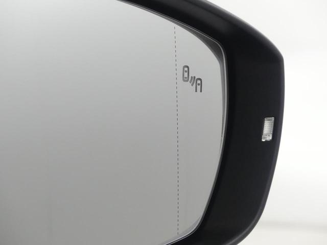 Ｔ－ロック ＴＳＩ　スタイル　Ｖｏｌｋｓｗａｇｅｎ認定中古車　純正ナビゲーションシステム　ＥＴＣ２．０　１，５００ｃｃ　ＴＳＩエンジン　７速ＤＳＧ　２ゾーンオートエアコン（17枚目）