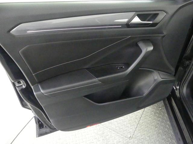 Ｔ－ロック ＴＳＩ　スタイル　Ｖｏｌｋｓｗａｇｅｎ認定中古車　純正ナビゲーションシステム　ＥＴＣ２．０　１，５００ｃｃ　ＴＳＩエンジン　７速ＤＳＧ　２ゾーンオートエアコン（24枚目）