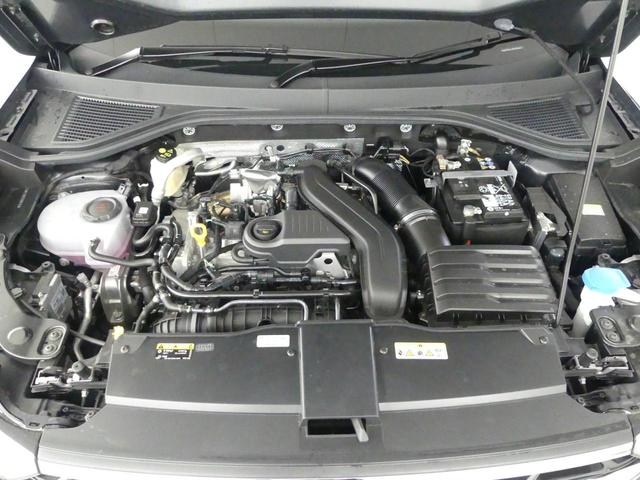 Ｔ－ロック ＴＳＩ　スタイル　Ｖｏｌｋｓｗａｇｅｎ認定中古車　純正ナビゲーションシステム　ＥＴＣ２．０　１，５００ｃｃ　ＴＳＩエンジン　７速ＤＳＧ　２ゾーンオートエアコン（27枚目）