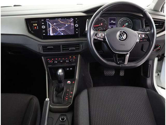 ポロ TSIコンフォートライン アダプティブクルーズコントロール オートライト レインセンサー LEDヘッドライト 純正ナビゲーション ETC バックカメラ(4枚目)