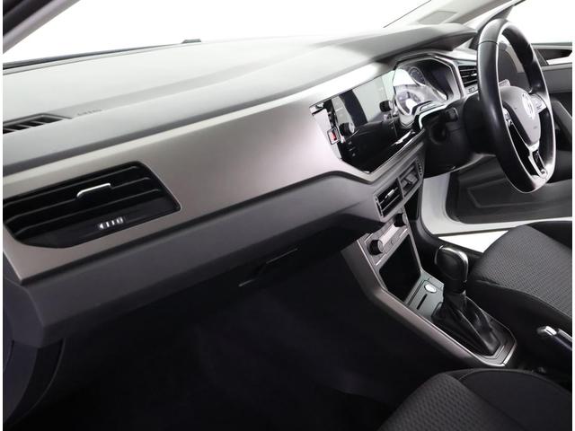 ポロ TSIコンフォートライン アダプティブクルーズコントロール オートライト レインセンサー LEDヘッドライト 純正ナビゲーション ETC バックカメラ(16枚目)