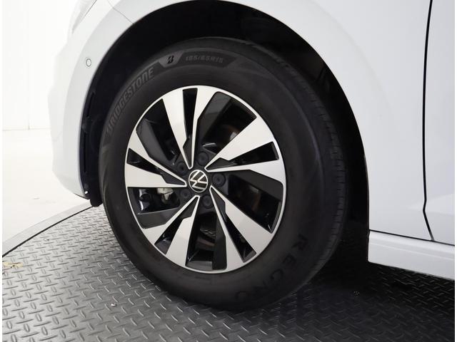 ポロ TSIコンフォートライン アダプティブクルーズコントロール オートライト レインセンサー LEDヘッドライト 純正ナビゲーション ETC バックカメラ(19枚目)