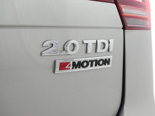 ティグアン ＴＤＩ　４モーション　Ｒライン　ディナウディオ　４ＷＤＡＣＣレザーシートパワーシートシートヒーターＬＥＤヘッドライトパワーテールゲート純正ナビディスカバープロＢｌｕｅｔｏｏｔｈＣＤ／ＳＤ／ＤＶＤＥＴＣ２．０ブラインドスポットスマートキー（37枚目）