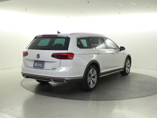 パサートオールトラック TDI 4モーション アドバンス デモカー使用ディーゼルACC4WD トラベルアシストレーンキープアシストルーフレールオートホールド テクニカルパーキングブレーキ パークディスタンスコントロール マトリックスヘッドライト(4枚目)