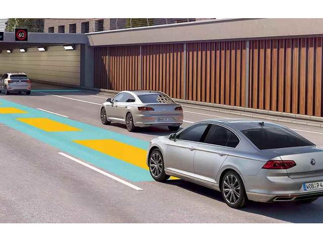 パサートオールトラック TDI 4モーション アドバンス デモカー使用ディーゼルACC4WD トラベルアシストレーンキープアシストルーフレールオートホールド テクニカルパーキングブレーキ パークディスタンスコントロール マトリックスヘッドライト(14枚目)