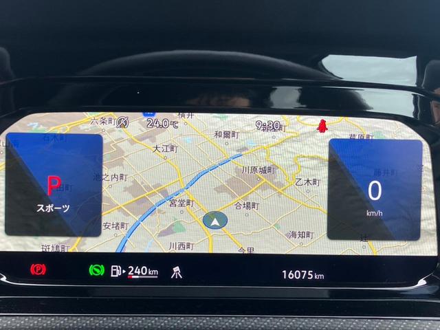 ゴルフＲ Ｒ　認定中古車１年保証付　車検整備付　ワンオーナー車　禁煙車　ＬＥＤヘッドライト　バックカメラ　レーンキープアシスト　フロントアシスト　ブラインドスポット　リヤトラフィックアシスト（25枚目）
