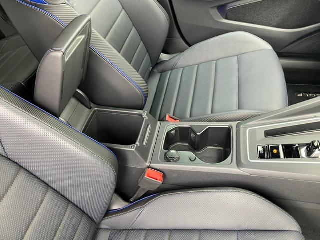 ゴルフＲ Ｒ　認定中古車１年保証付　車検整備付　ワンオーナー車　禁煙車　ＬＥＤヘッドライト　バックカメラ　レーンキープアシスト　フロントアシスト　ブラインドスポット　リヤトラフィックアシスト（36枚目）