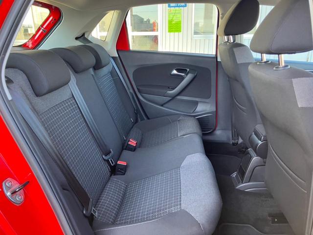 ポロ ＴＳＩコンフォートライン　認定中古車距離無制限１年保証付き（11枚目）