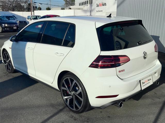 パフォーマンス VW純正ナビ ETC バックカメラ 障害物センサー デジタルメーター フロントアシスト レーンアシスト サイドアシスト DCC ACC Bluetooth 音声ナビ 認定中古車保証 ディーラー車(6枚目)