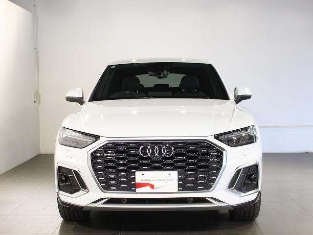 Ｑ５スポーツバック １ｓｔエディション　ディーゼルターボ　４ＷＤ　認定中古車　１ｓｔ　ｅｄｉｔｉｏｎ限定車　ファインナッパレザーダイヤモンドステッチ　Ｓ　ｌｉｎｅ　Ｐｌｕｓパッケージ　マトリクスＯＬＥＤリヤコンビネーションライト（2枚目）