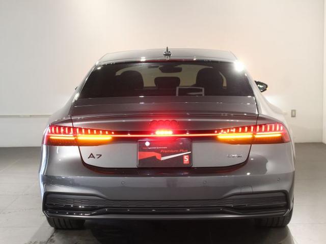 Ａ７スポーツバック ４０ＴＤＩクワトロ　Ｓラインパッケージ　ディーゼルターボ　４ＷＤ　認定中古車　パノラマサンルーフ　マトリクスＬＥＤヘッドライト　レーザーライトパッケージ　ブラックスタイリング　２１インチアルミホイール　ダンピングコントロールサスペンション（10枚目）