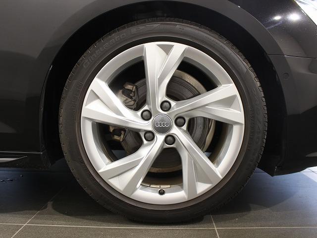 Ａ４ ３５ＴＦＳＩ　Ｓライン　認定中古車　マトリクスＬＥＤヘッドライト　電動調整シート　シートヒーター　ＴＶチューナー　サラウンドビューカメラ　ワイヤレスチャージング（7枚目）