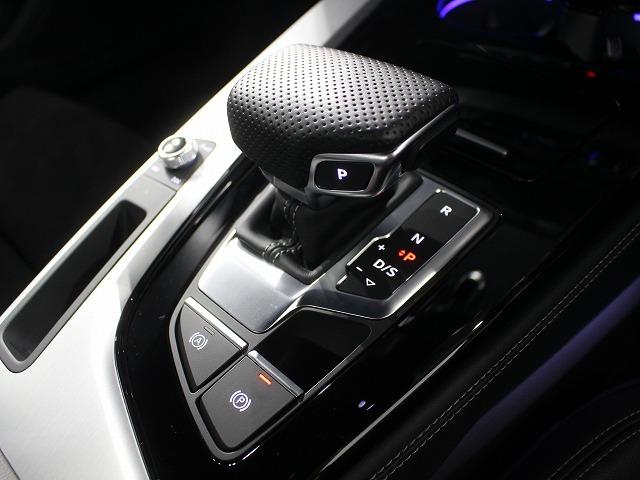 Ａ４ ３５ＴＦＳＩ　Ｓライン　認定中古車　マトリクスＬＥＤヘッドライト　電動調整シート　シートヒーター　ＴＶチューナー　サラウンドビューカメラ　ワイヤレスチャージング（18枚目）