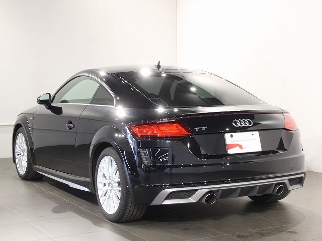ＴＴクーペ ４０ＴＦＳＩ　Ｓラインパッケージ　認定中古車　コンフォートパッケージ　マトリクスＬＥＤヘッドライト　電動調整シート　シートヒーター　ハーフレザーシート（アルカンターラ／レザーＳロゴ）　バックモニター（7枚目）