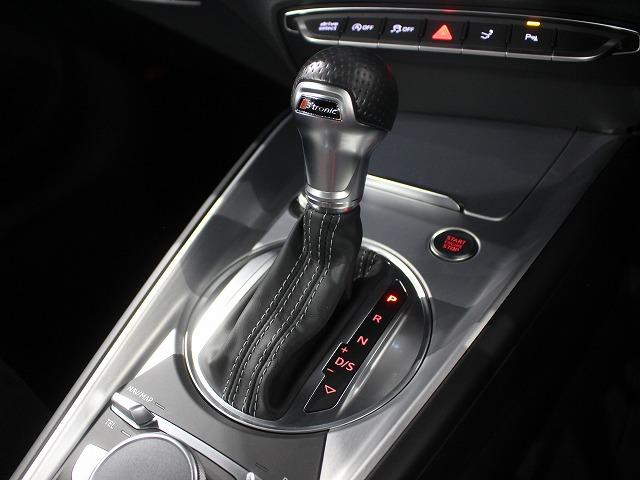 ＴＴクーペ ４０ＴＦＳＩ　Ｓラインパッケージ　認定中古車　コンフォートパッケージ　マトリクスＬＥＤヘッドライト　電動調整シート　シートヒーター　ハーフレザーシート（アルカンターラ／レザーＳロゴ）　バックモニター（16枚目）