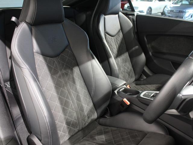 ＴＴクーペ ４０ＴＦＳＩ　Ｓラインパッケージ　認定中古車　コンフォートパッケージ　マトリクスＬＥＤヘッドライト　電動調整シート　シートヒーター　ハーフレザーシート（アルカンターラ／レザーＳロゴ）　バックモニター（18枚目）