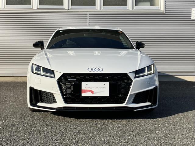 TTクーペ Sラインコンペティション 4WD 認定中古車 マトリクスLEDヘッドライト リヤスポイラー アルカンターラレザーSロゴ 19インチオプションホイール 電動調整シート シートヒーター TVチューナー(2枚目)