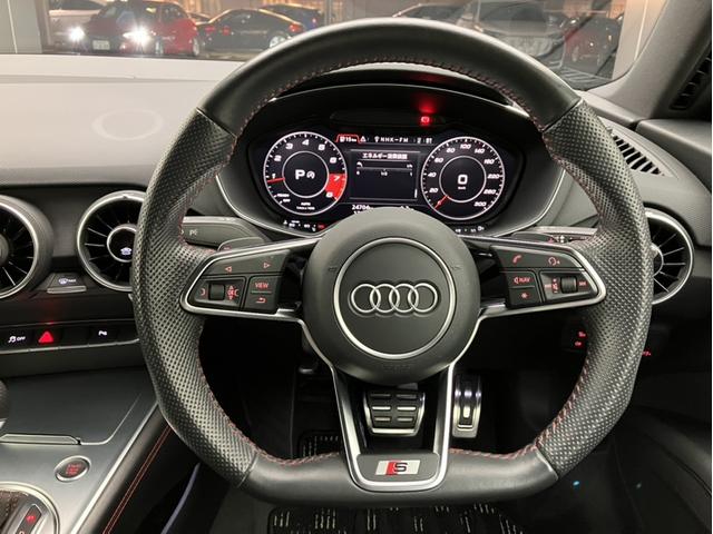 TTクーペ Sラインコンペティション 4WD 認定中古車 マトリクスLEDヘッドライト リヤスポイラー アルカンターラレザーSロゴ 19インチオプションホイール 電動調整シート シートヒーター TVチューナー(12枚目)